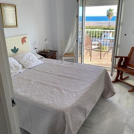 Apartamento Dos Faros Conil De La Frontera Exterior photo